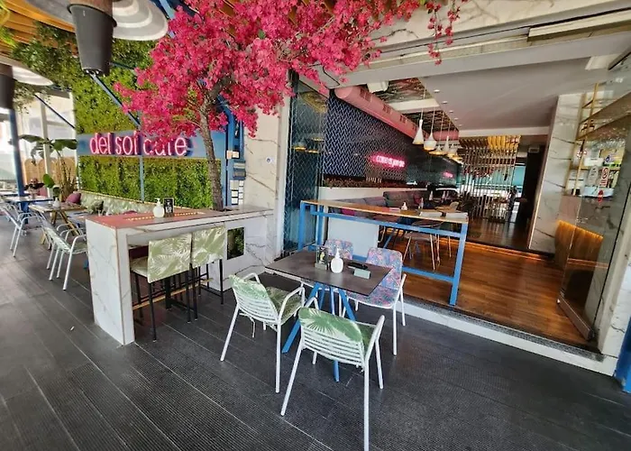 Gazi Apartment With Breakfast